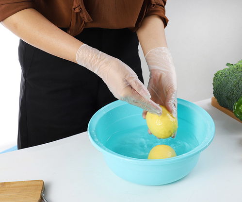 盒裝100只透明PVC一次性手套 加厚微彈設(shè)計與勞保絕緣特性